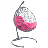Подвесное кресло M-GROUP круглый с ротангом серое, розовая подушка
